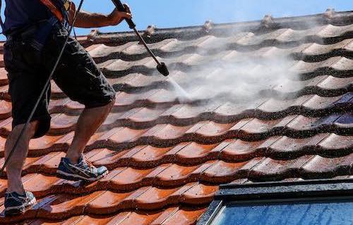 roof cleaning services